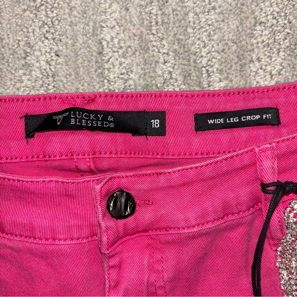 NWT Lucky & Blessed Wide Leg Crop Fit Jeans Pink Rhinestone Boho Women’s Sz 18 - Picture 4 of 7